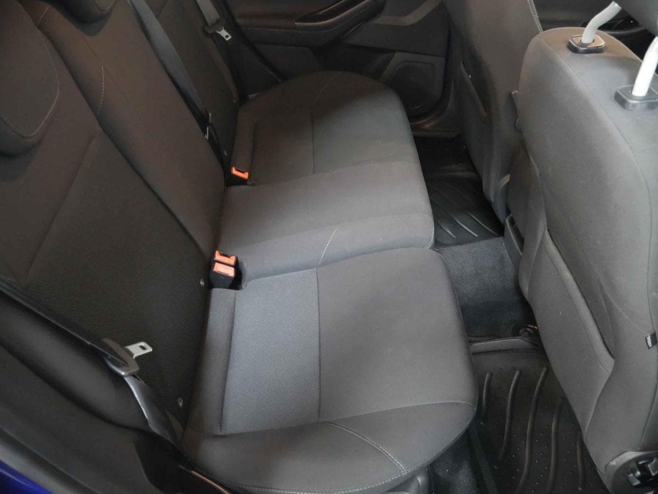 2015 Ford FOCUS - 19