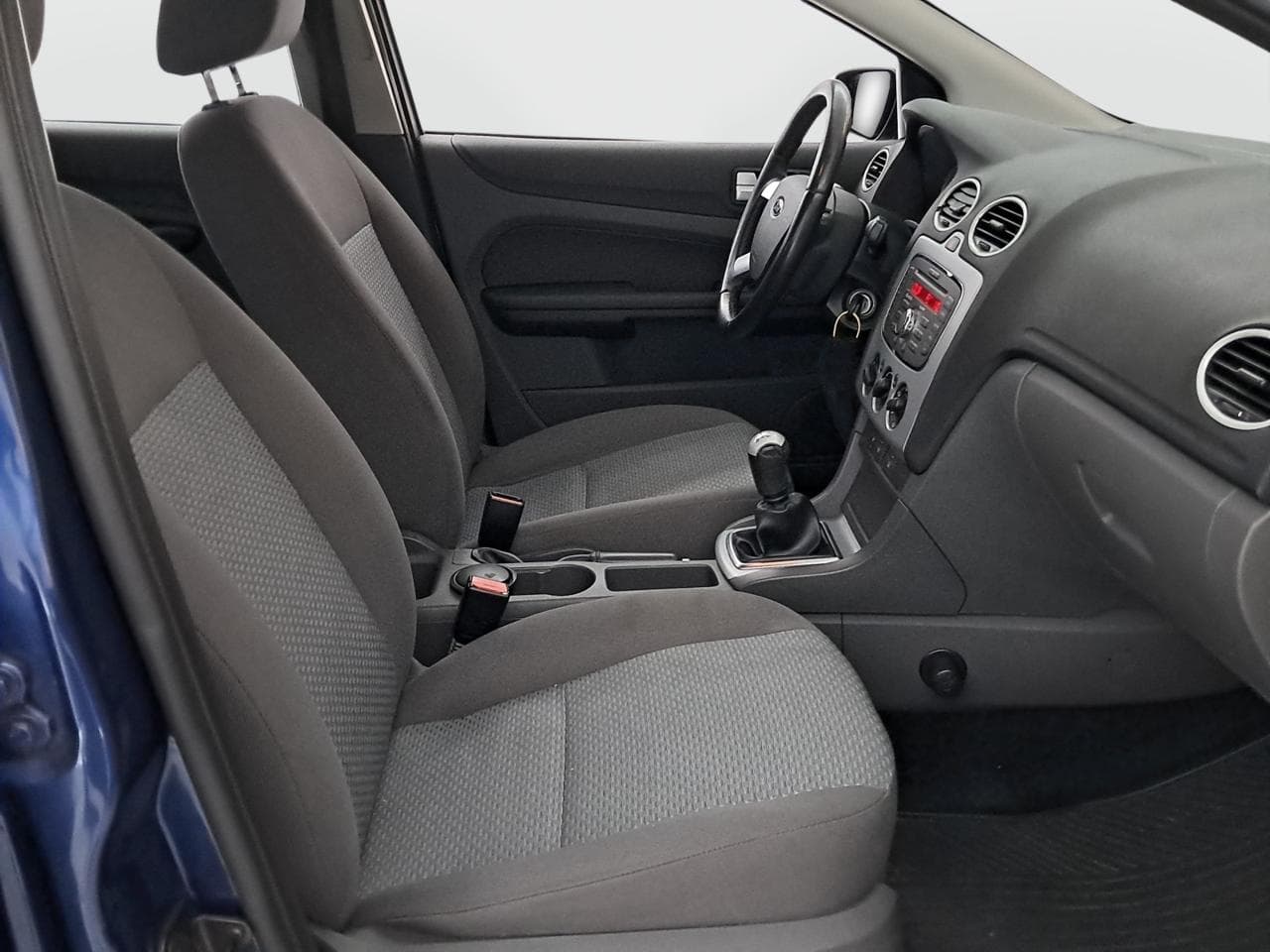 2007 Ford FOCUS - 22