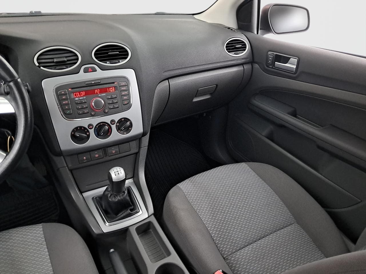 2007 Ford FOCUS - 20