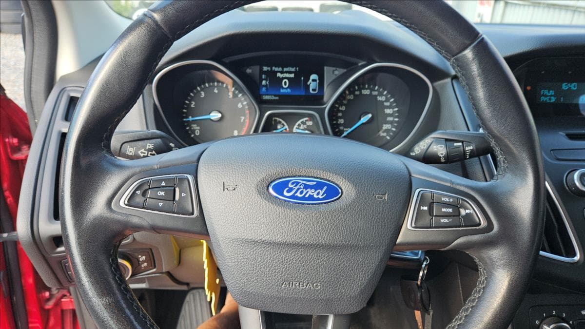 2015 Ford FOCUS - 9