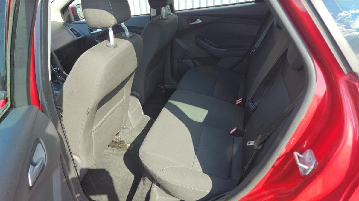 2015 Ford FOCUS - 14