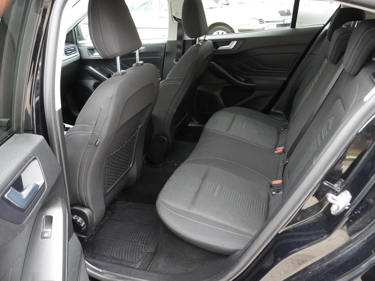 2019 Ford FOCUS - 10