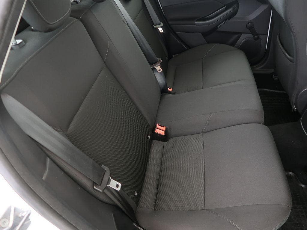 2017 Ford FOCUS - 12