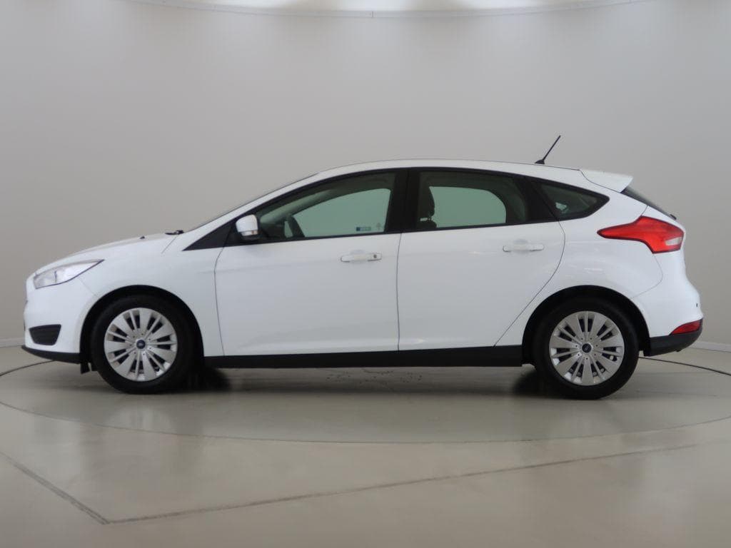 2017 Ford FOCUS - 8