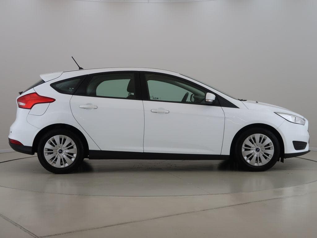 2017 Ford FOCUS - 4