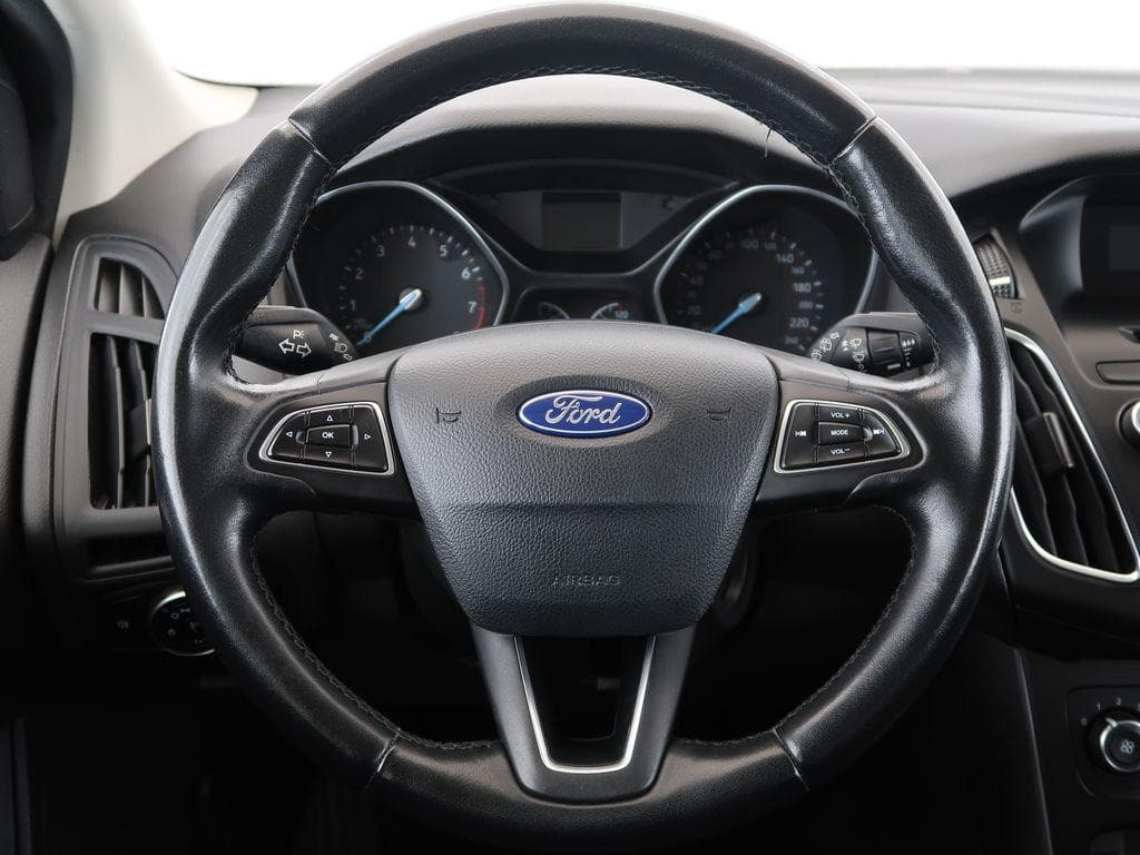 2017 Ford FOCUS - 14