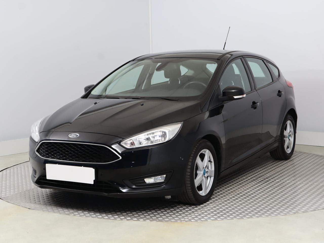 2017 Ford FOCUS - 3