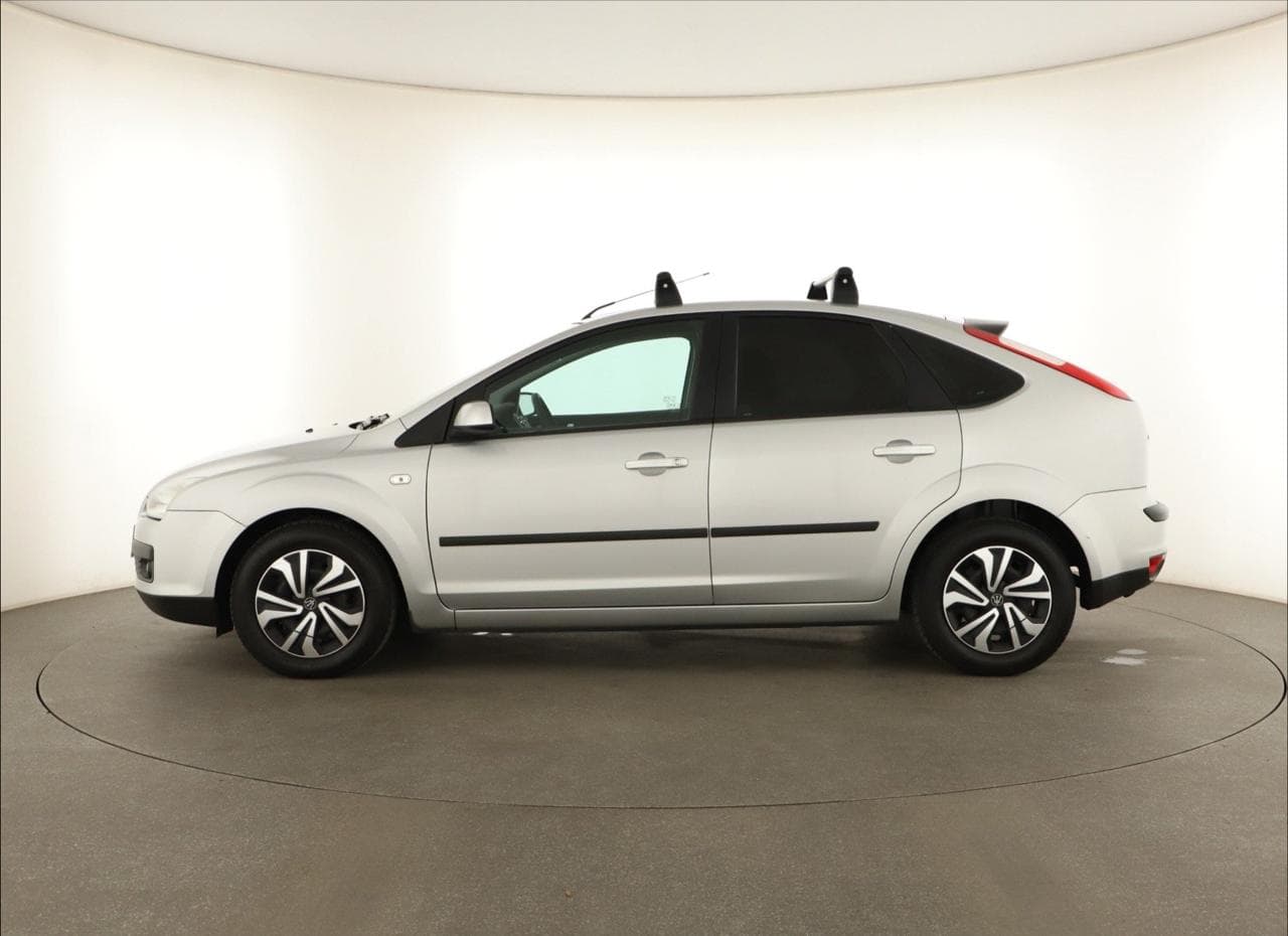 2006 Ford FOCUS - 4