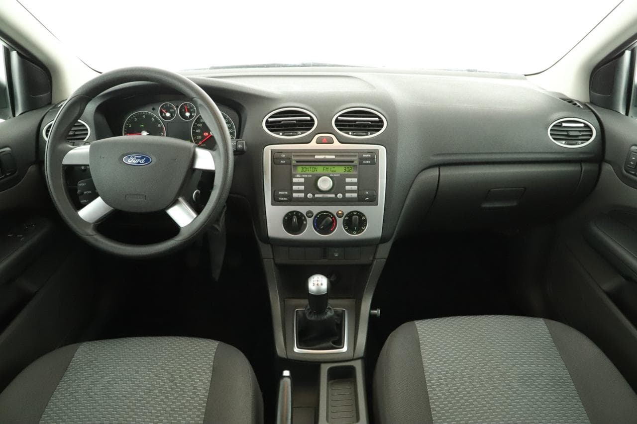 2006 Ford FOCUS - 9
