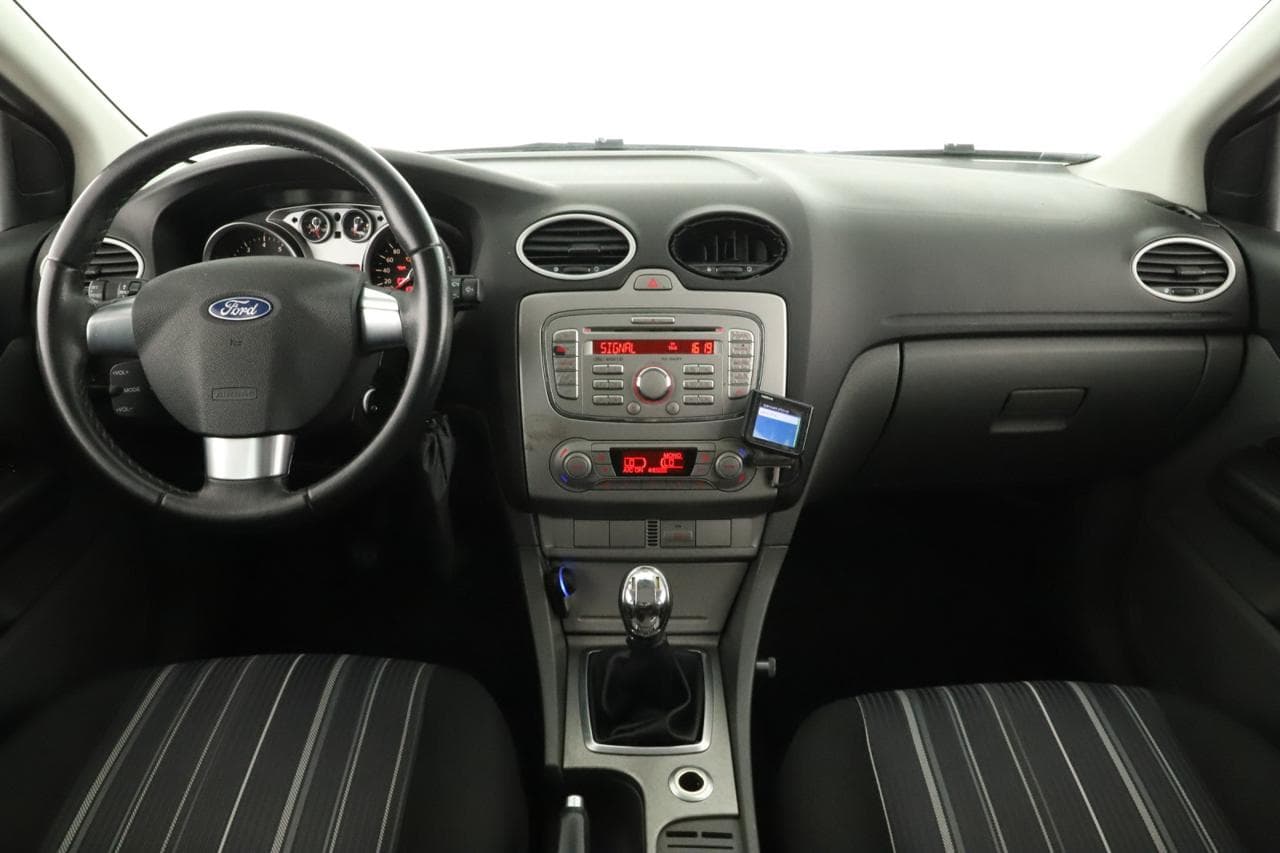 2009 Ford FOCUS - 9