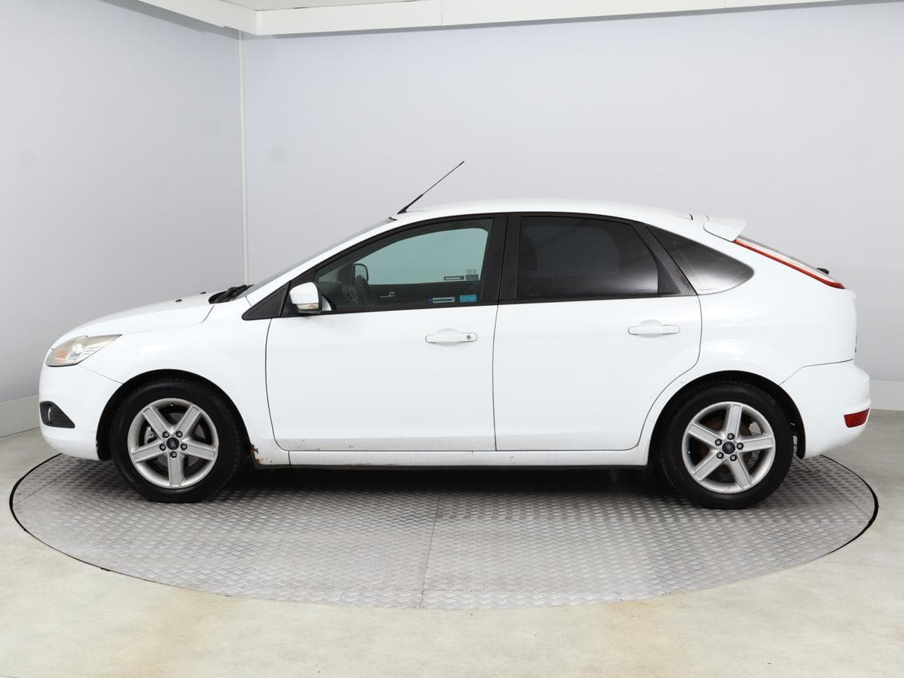 2008 Ford FOCUS - 4