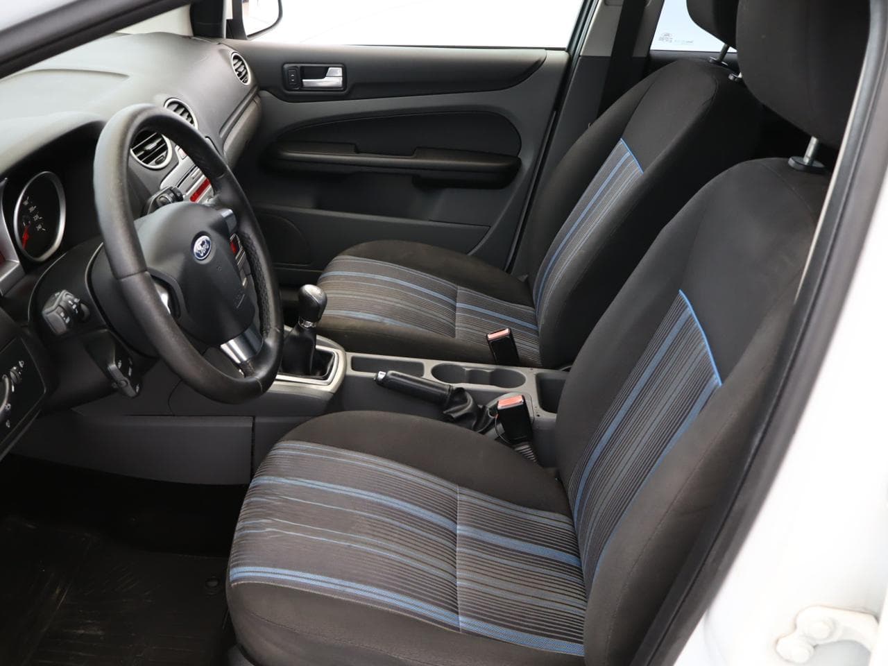 2008 Ford FOCUS - 13