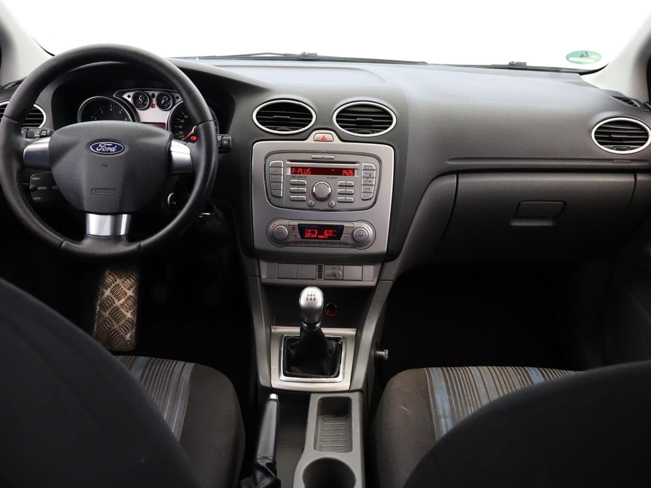 2008 Ford FOCUS - 9