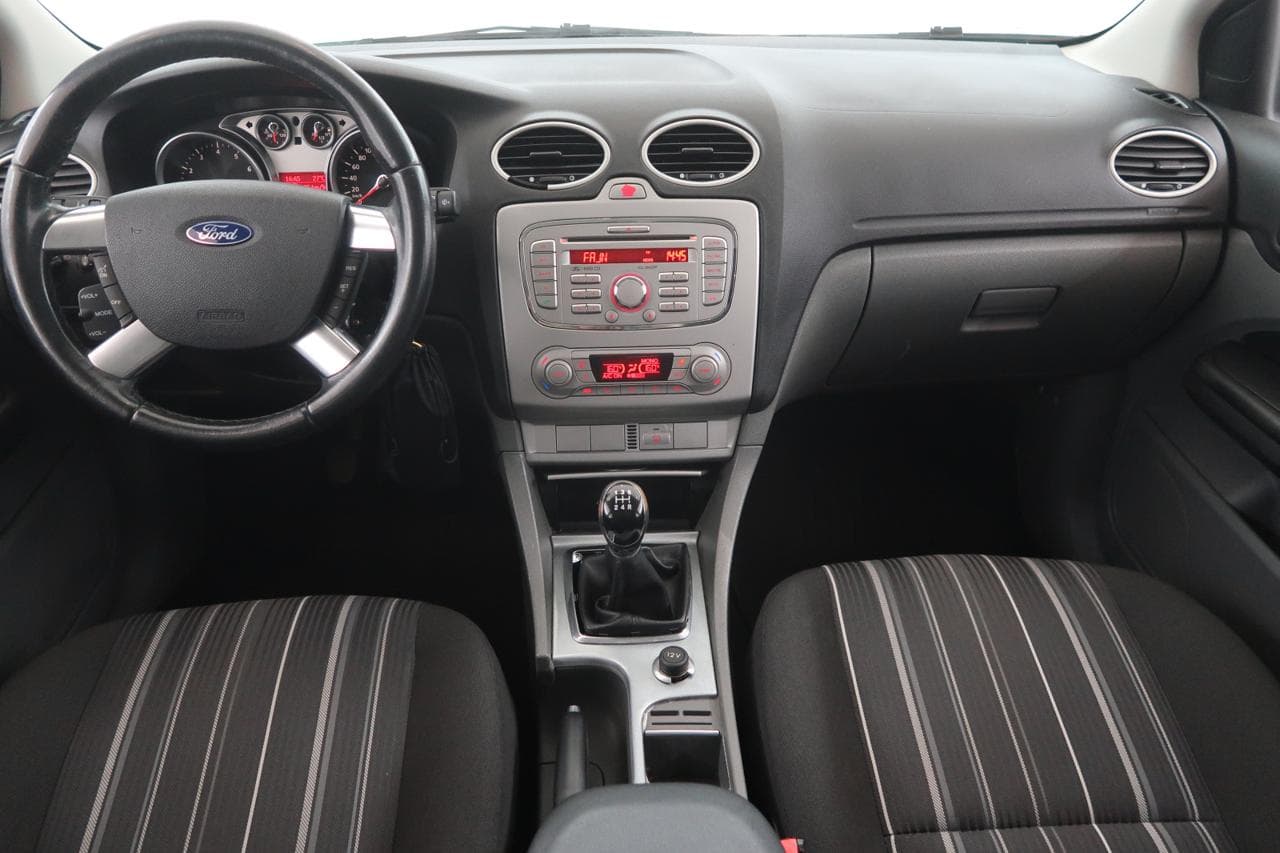 2008 Ford FOCUS - 10