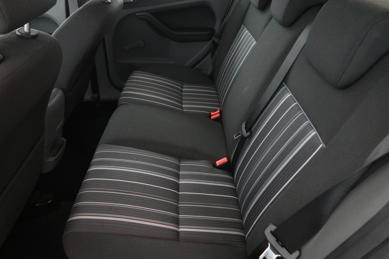 2008 Ford FOCUS - 15