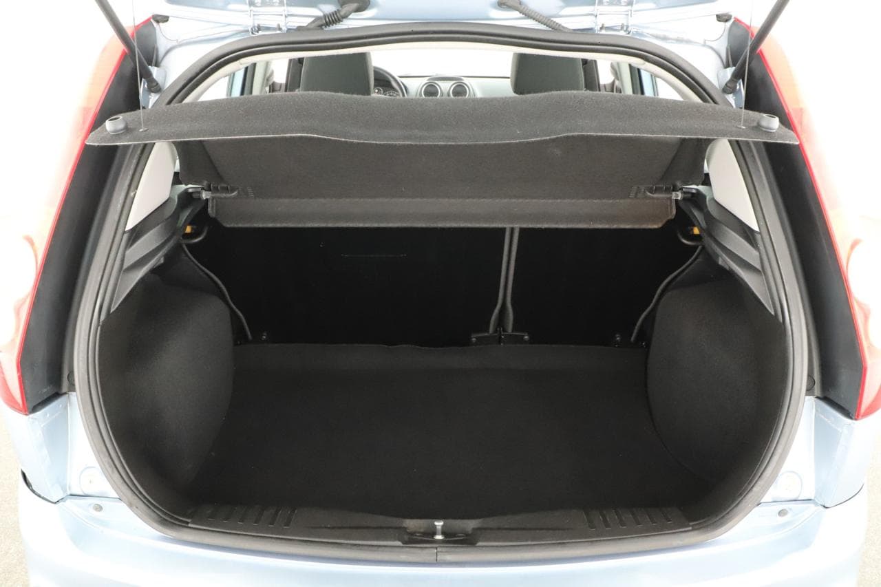 2007 Ford FIESTA - 17