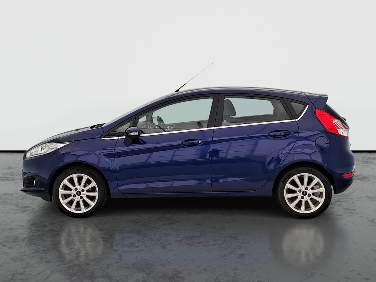 2017 Ford FIESTA - 4