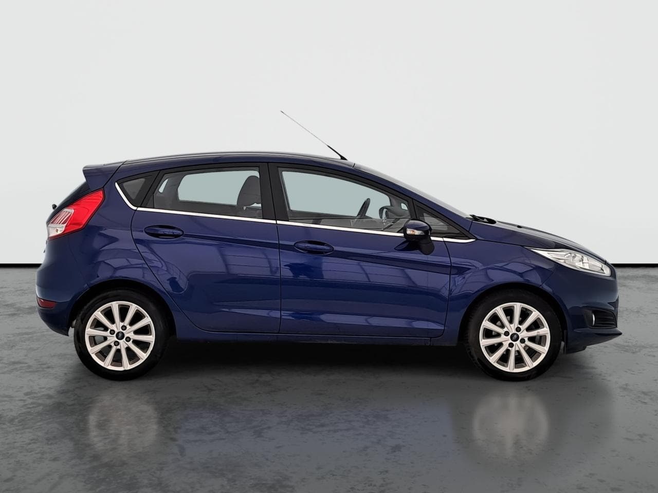 2017 Ford FIESTA - 8