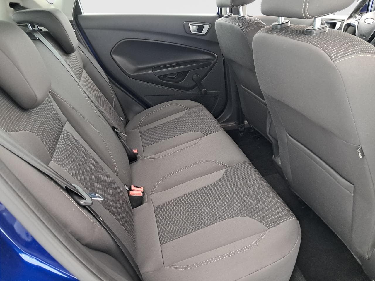 2017 Ford FIESTA - 13