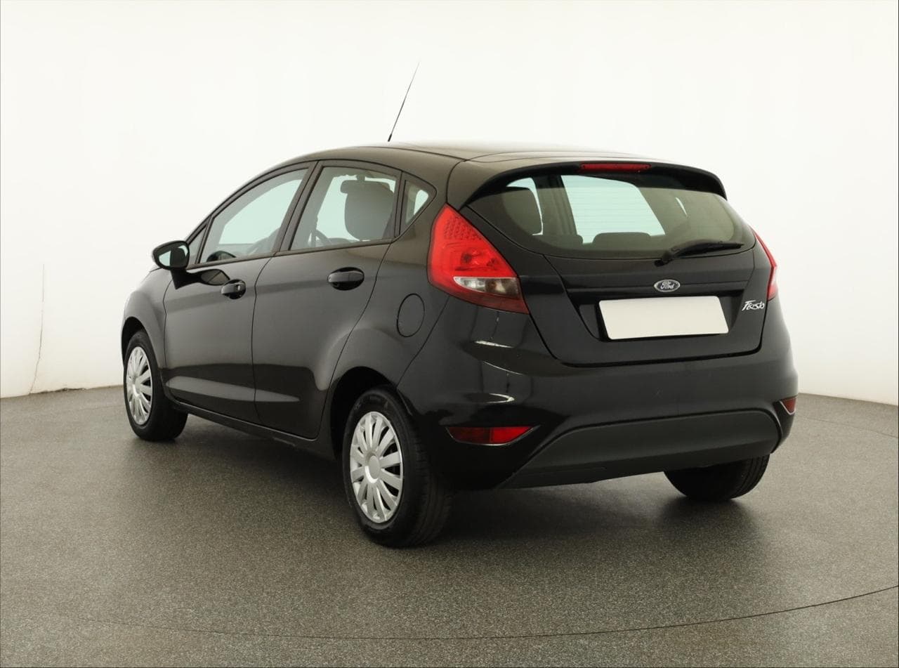 2009 Ford FIESTA - 5