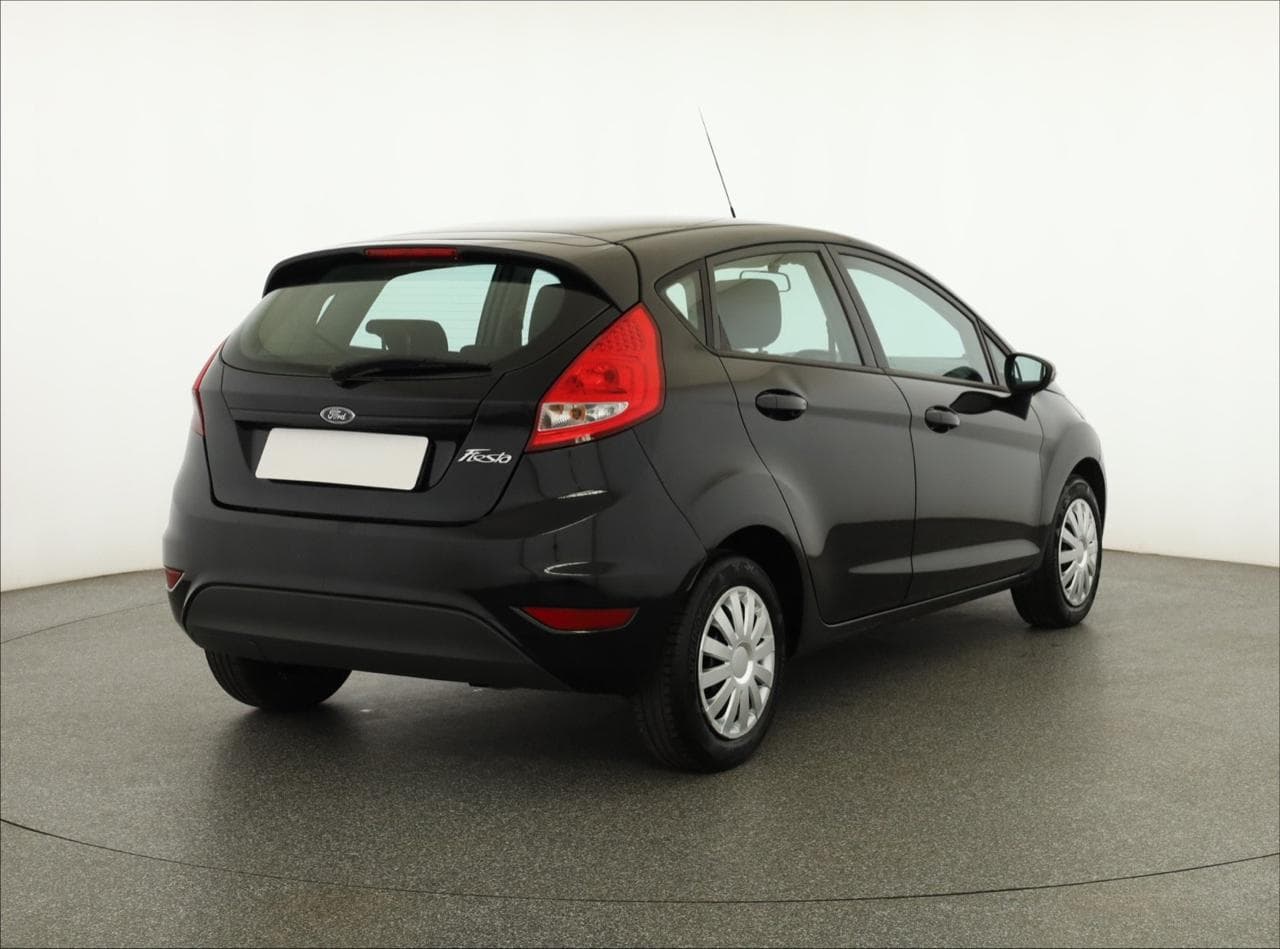 2009 Ford FIESTA - 7