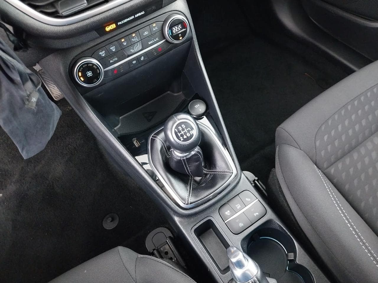 2020 Ford FIESTA - 19