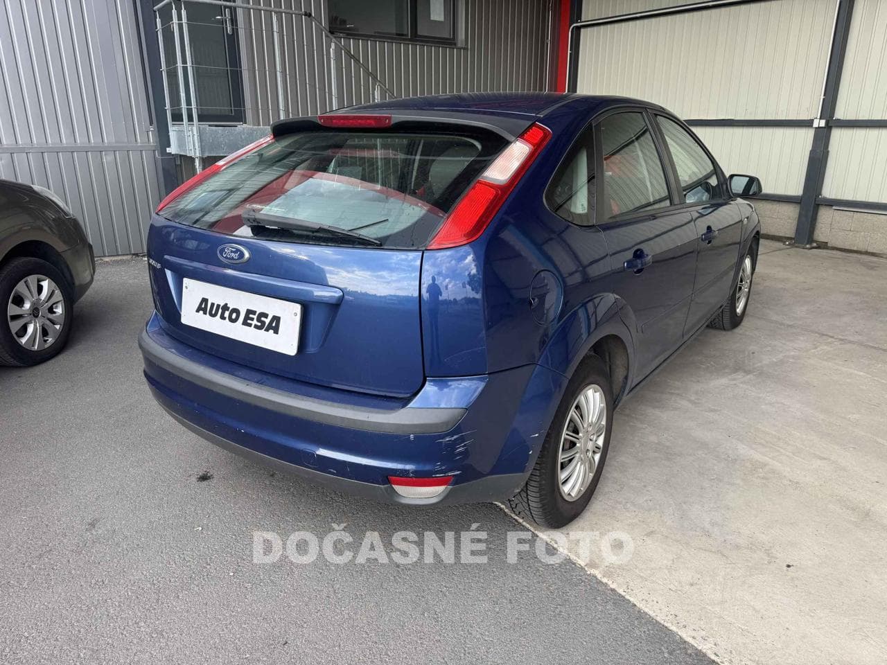 2007 Ford FOCUS - 2