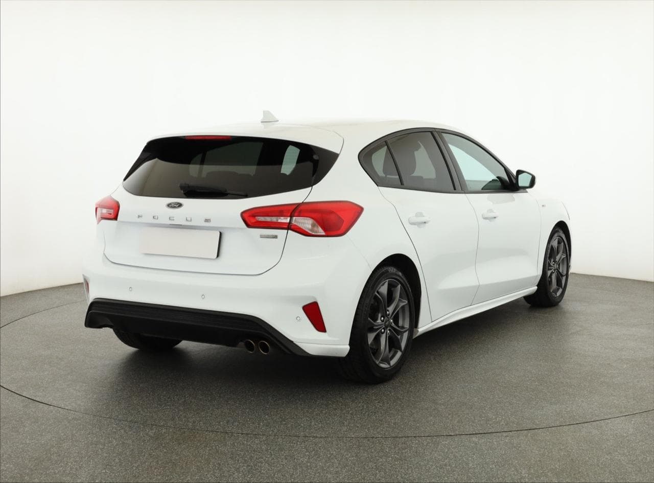 2018 Ford FOCUS - 7