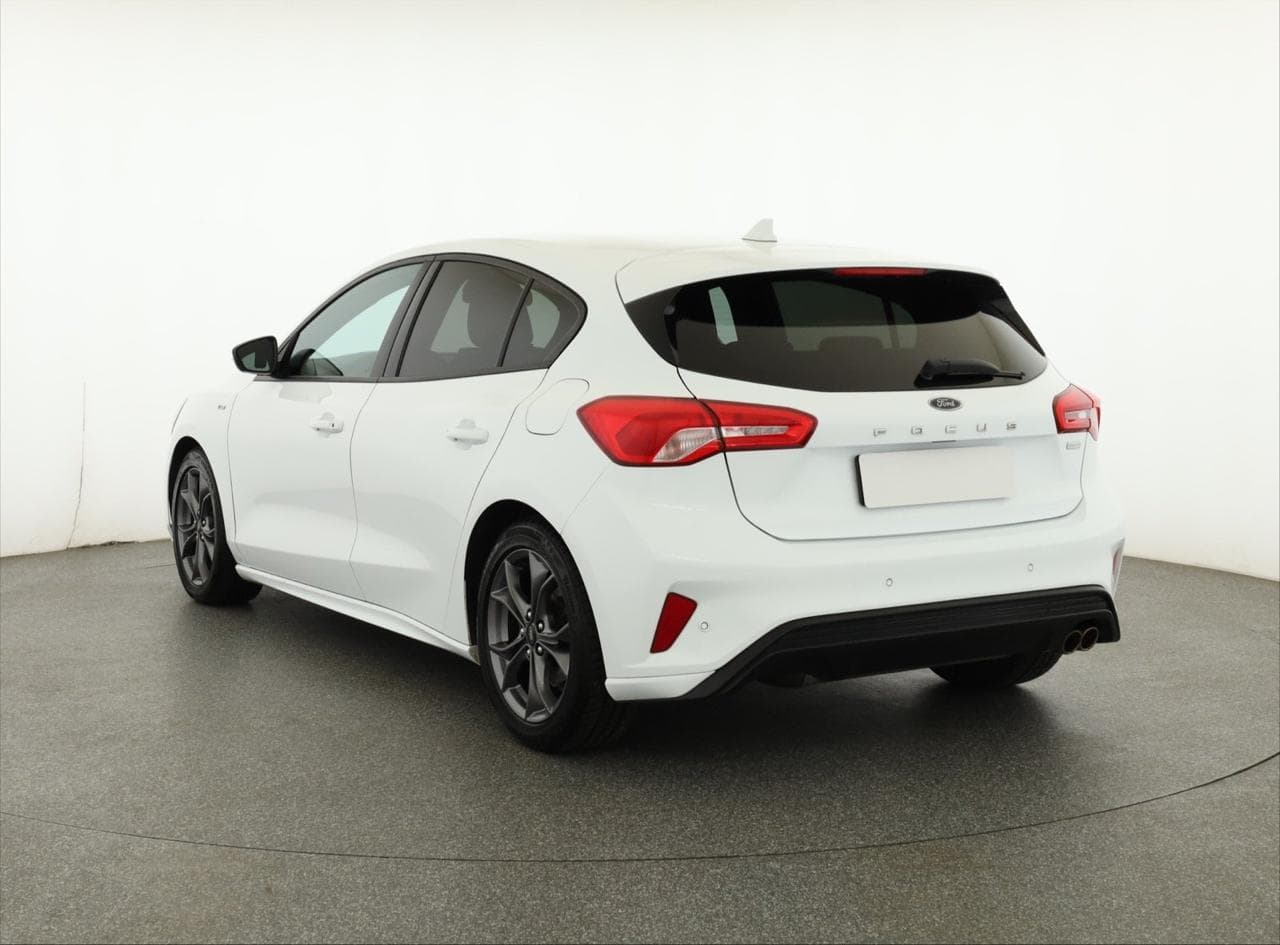 2018 Ford FOCUS - 5