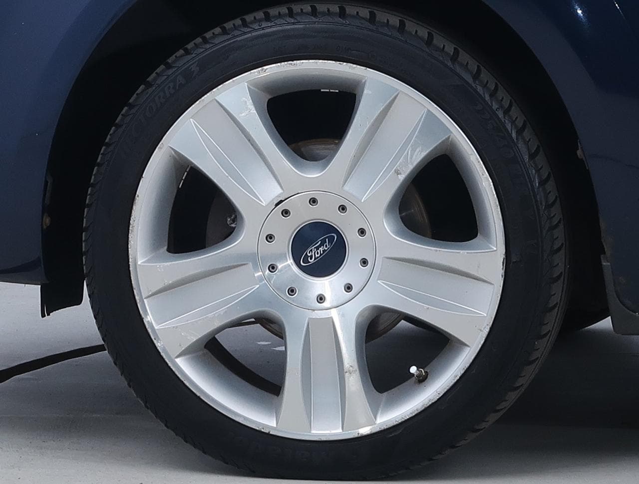 2010 Ford FOCUS - 19