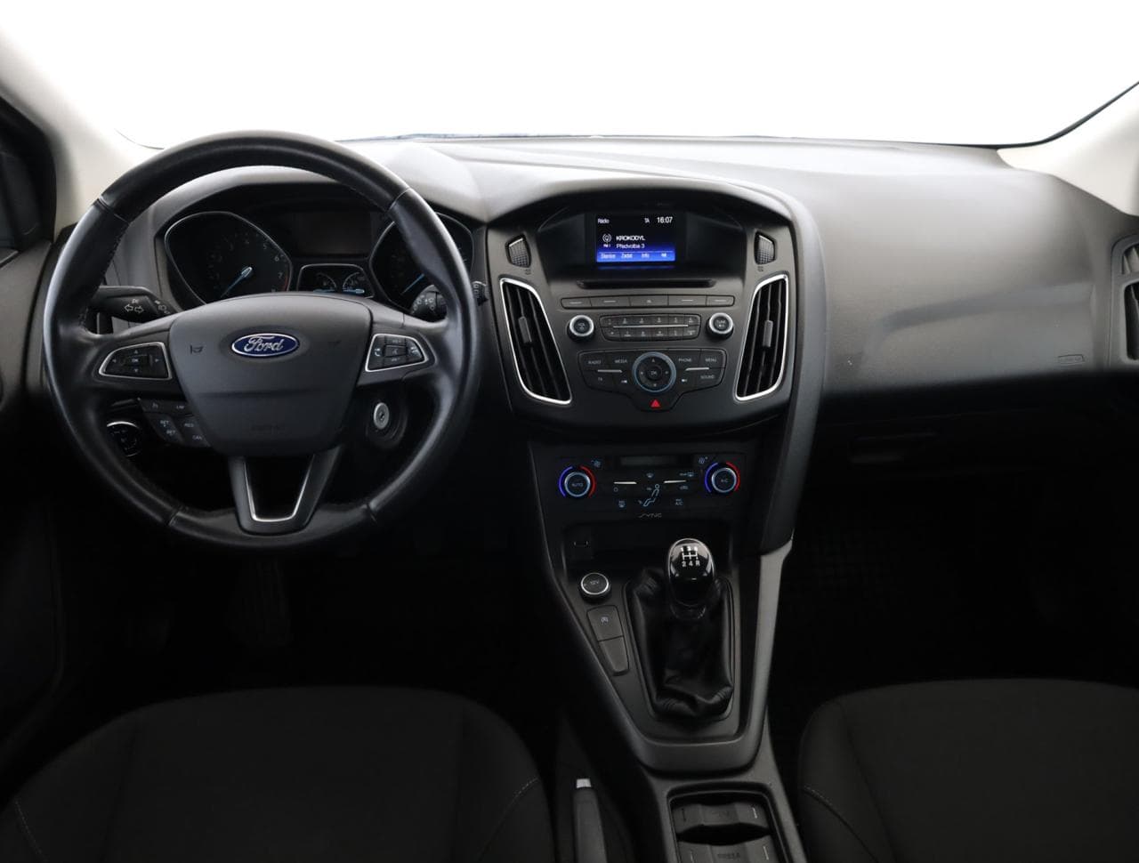 2016 Ford FOCUS - 9