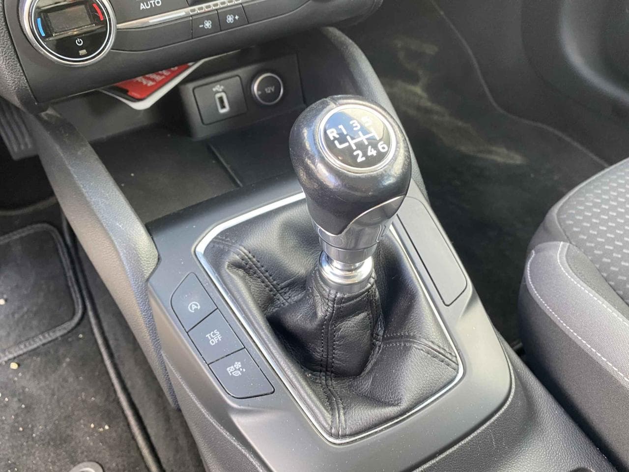2019 Ford FOCUS - 16