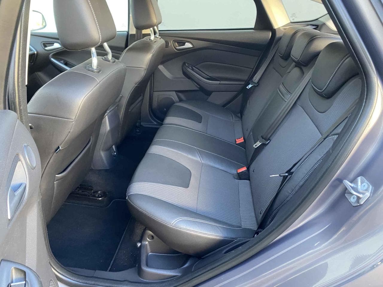 2012 Ford FOCUS - 10