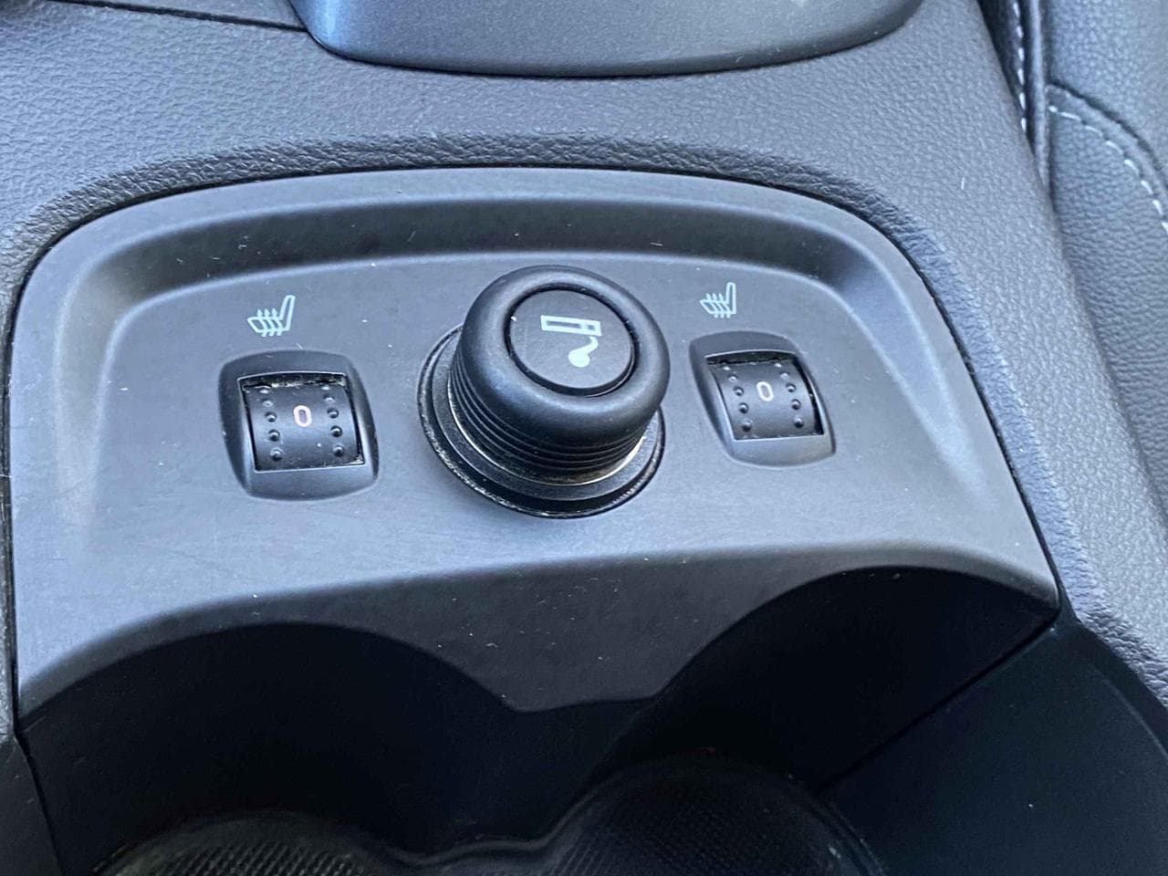 2012 Ford FOCUS - 14