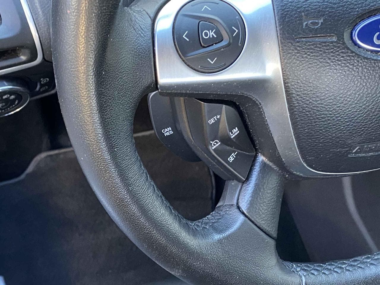 2012 Ford FOCUS - 13