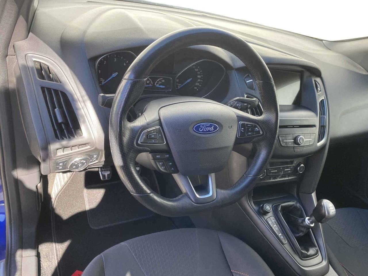 2018 Ford FOCUS - 13
