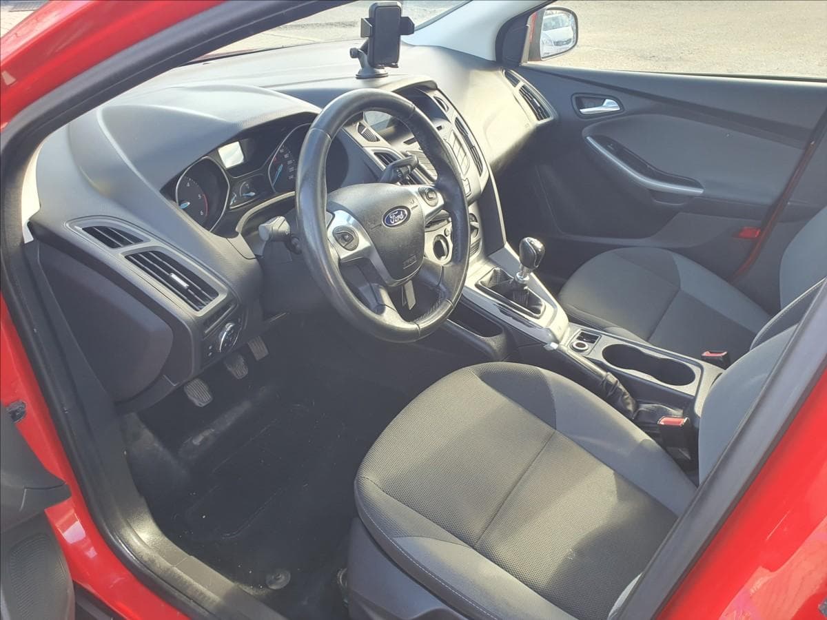 2011 Ford FOCUS - 7
