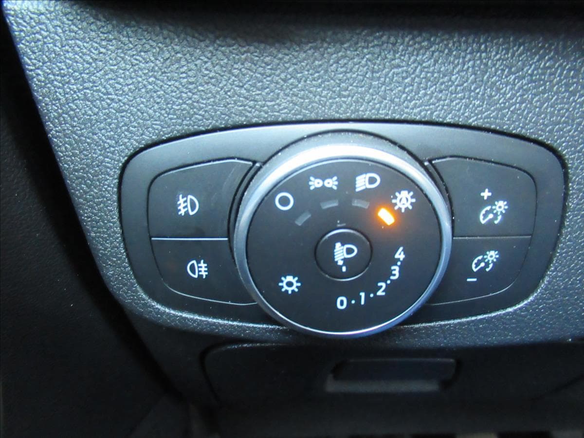 2019 Ford Focus - 14