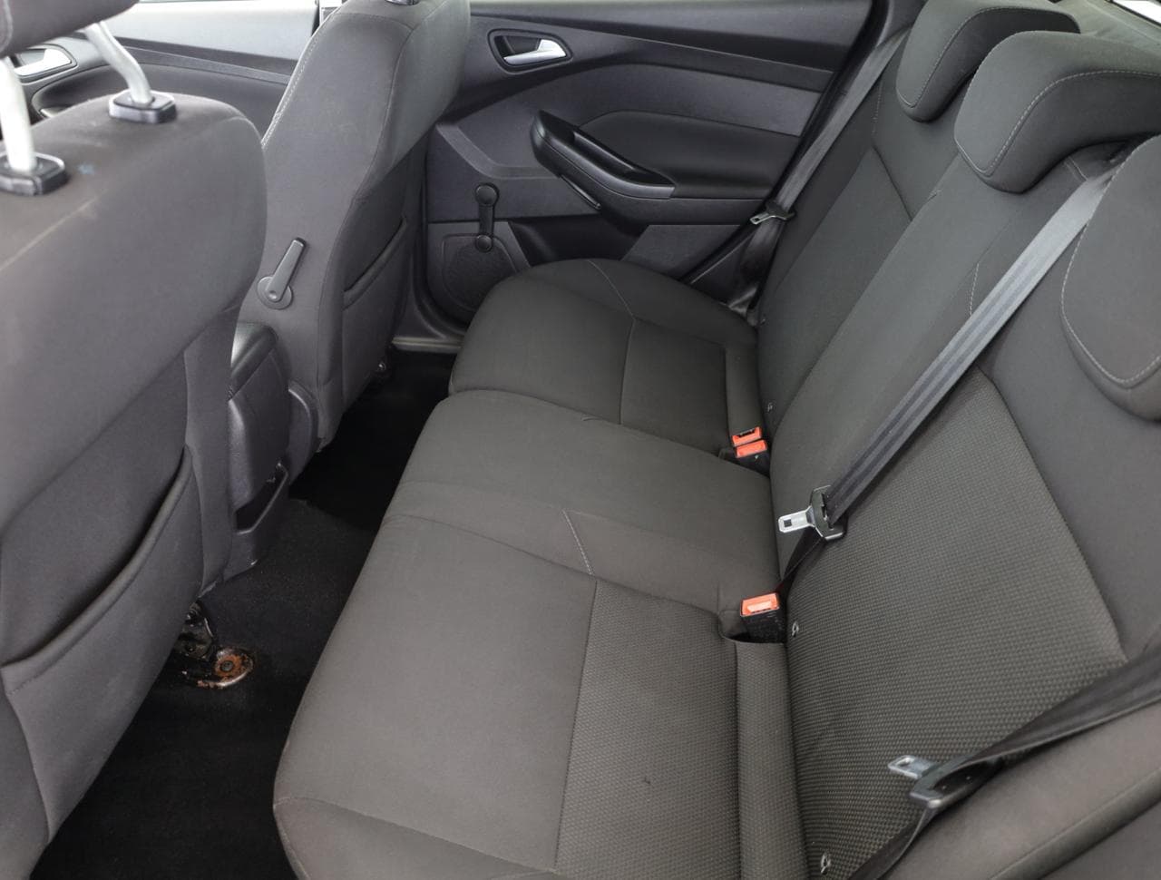 2014 Ford Focus - 12