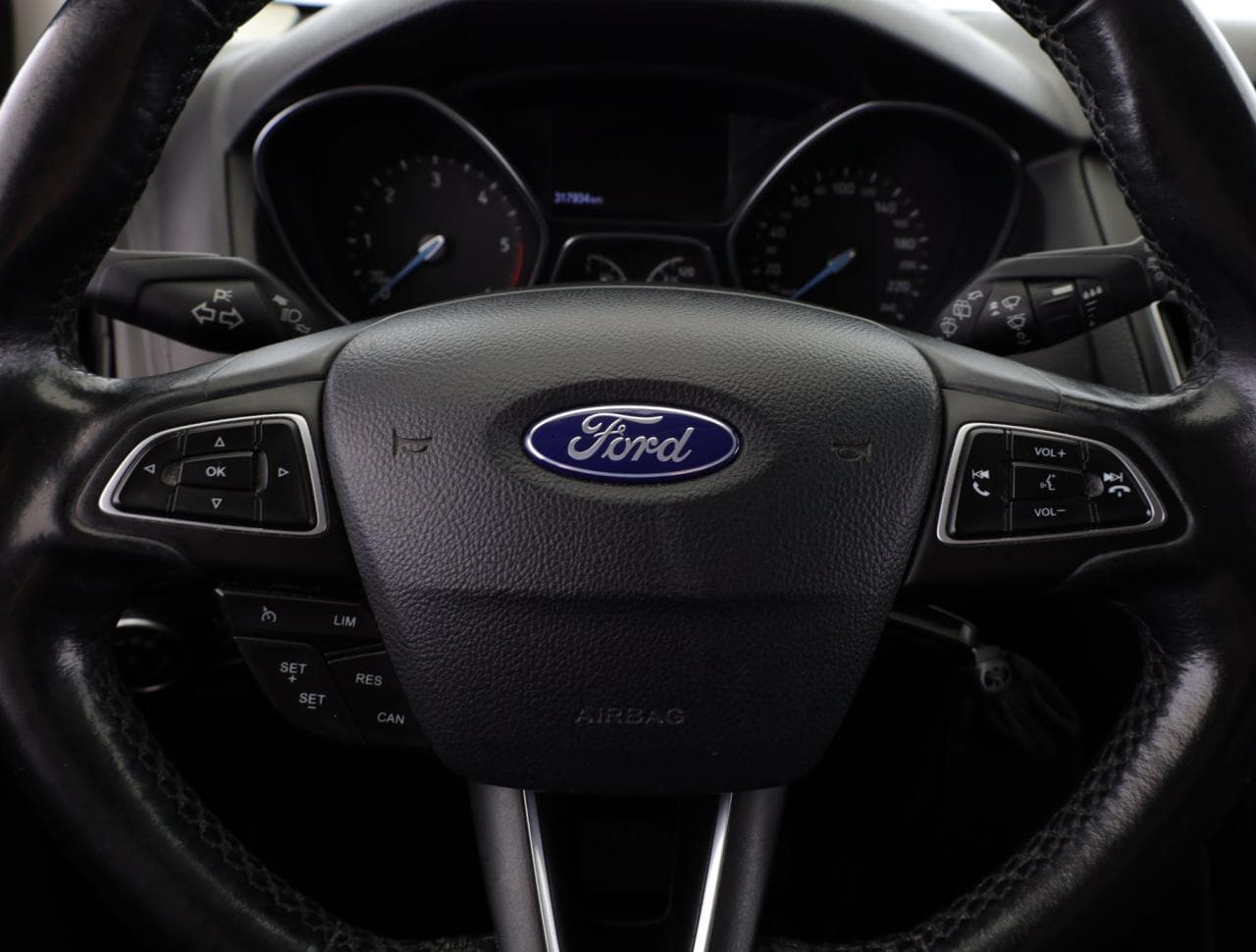 2014 Ford Focus - 14