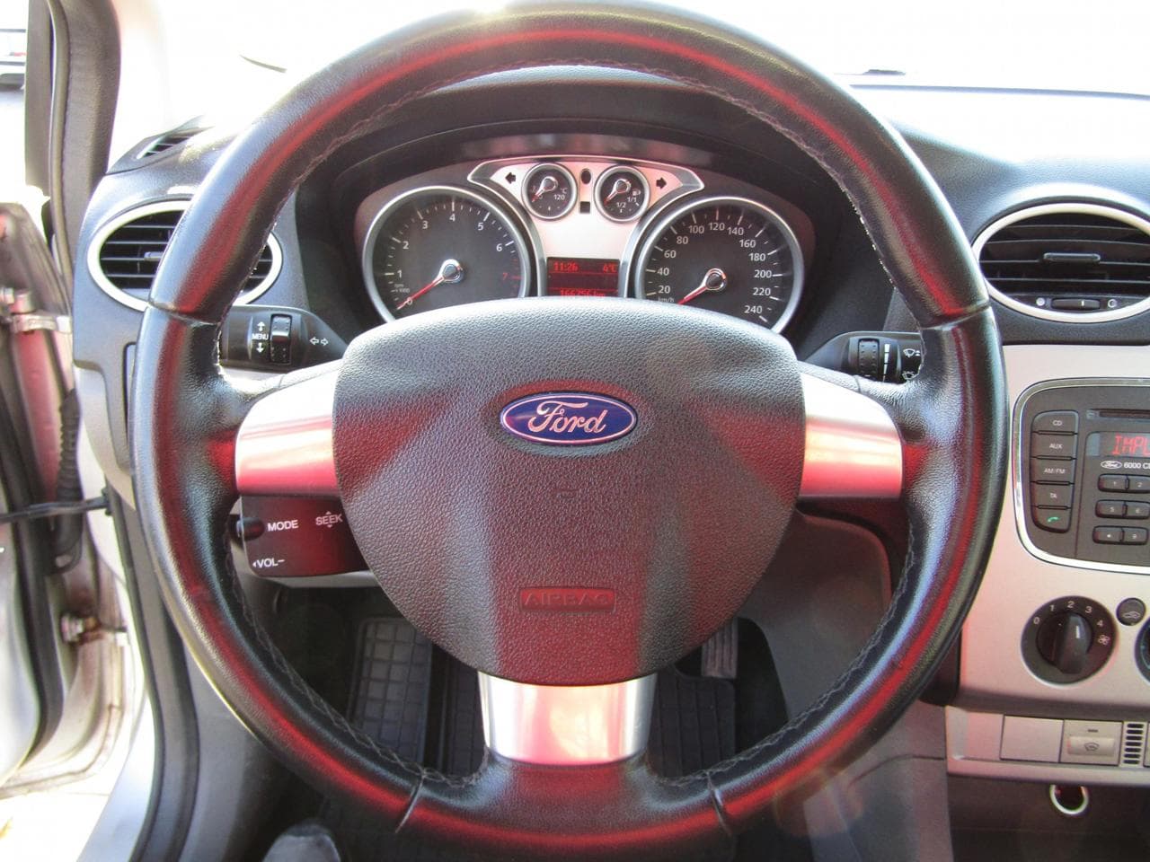 2010 Ford Focus - 17