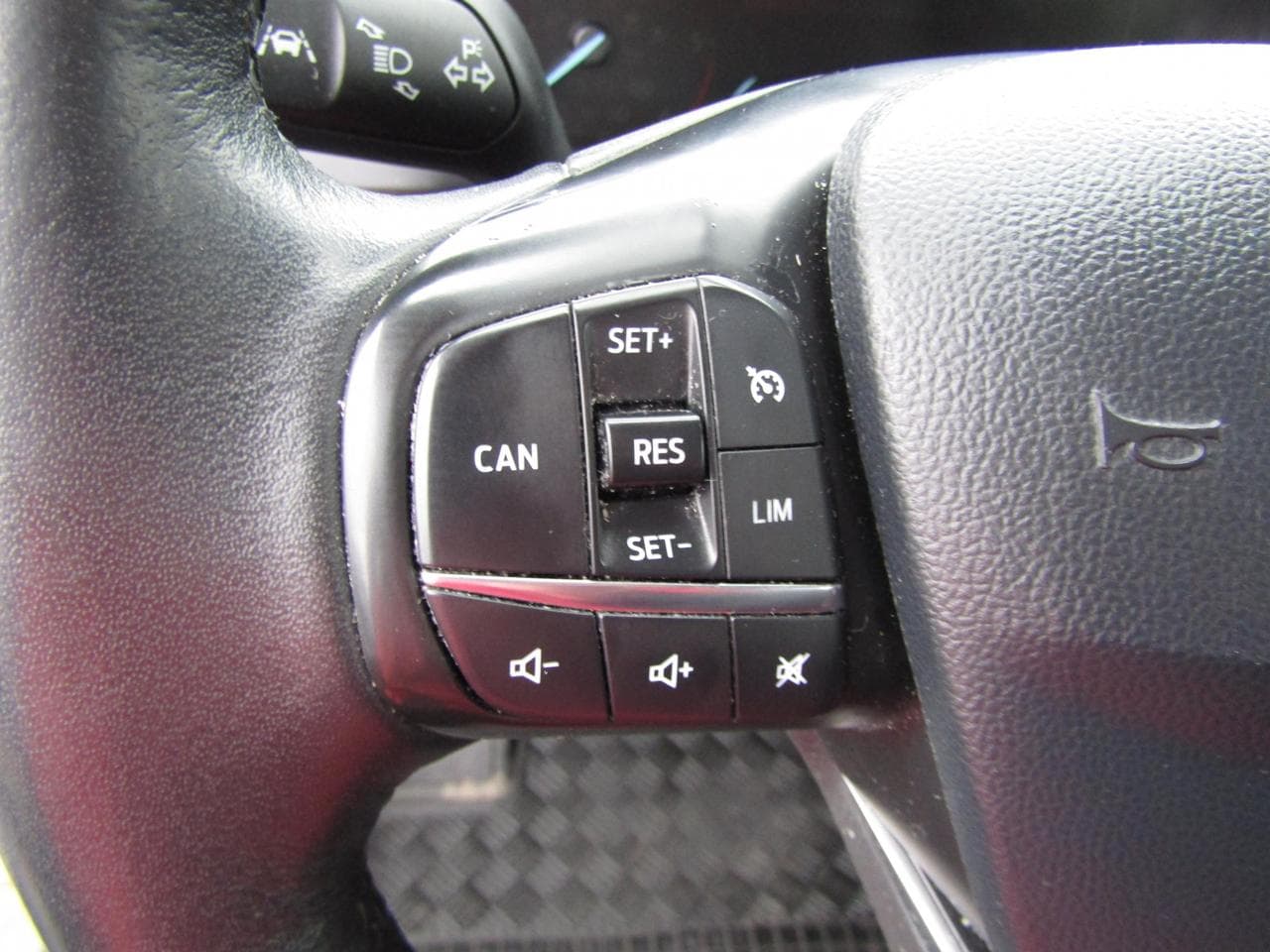 2019 Ford Focus - 12