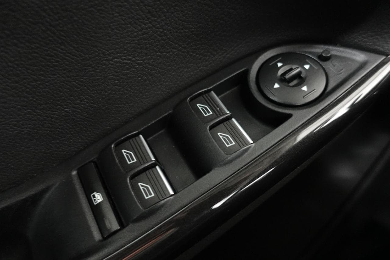 2016 Ford FOCUS - 15