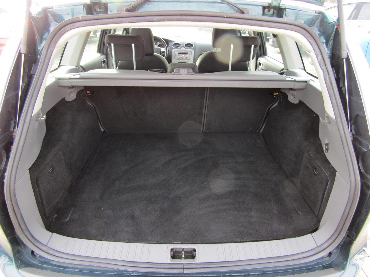 2008 Ford FOCUS - 7