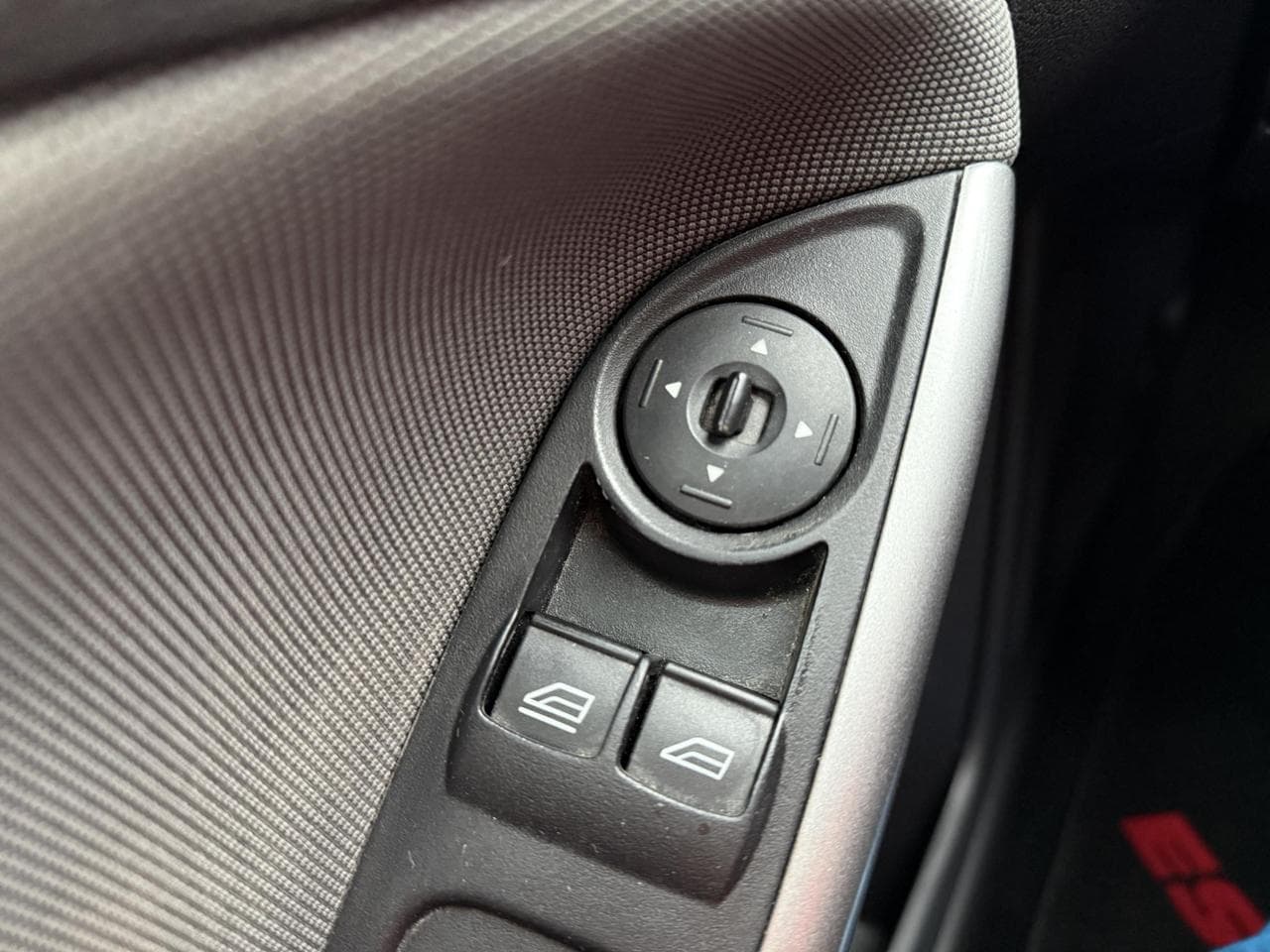 2013 Ford FOCUS - 11