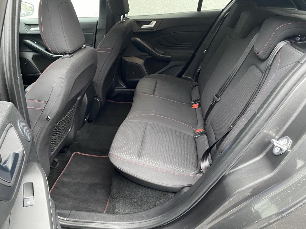 2018 Ford FOCUS - 10