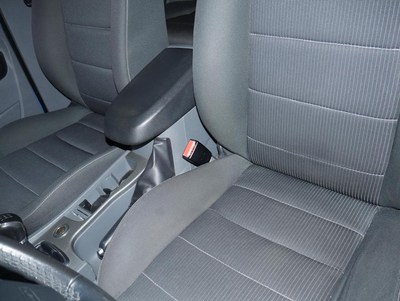 2008 Ford FOCUS - 12