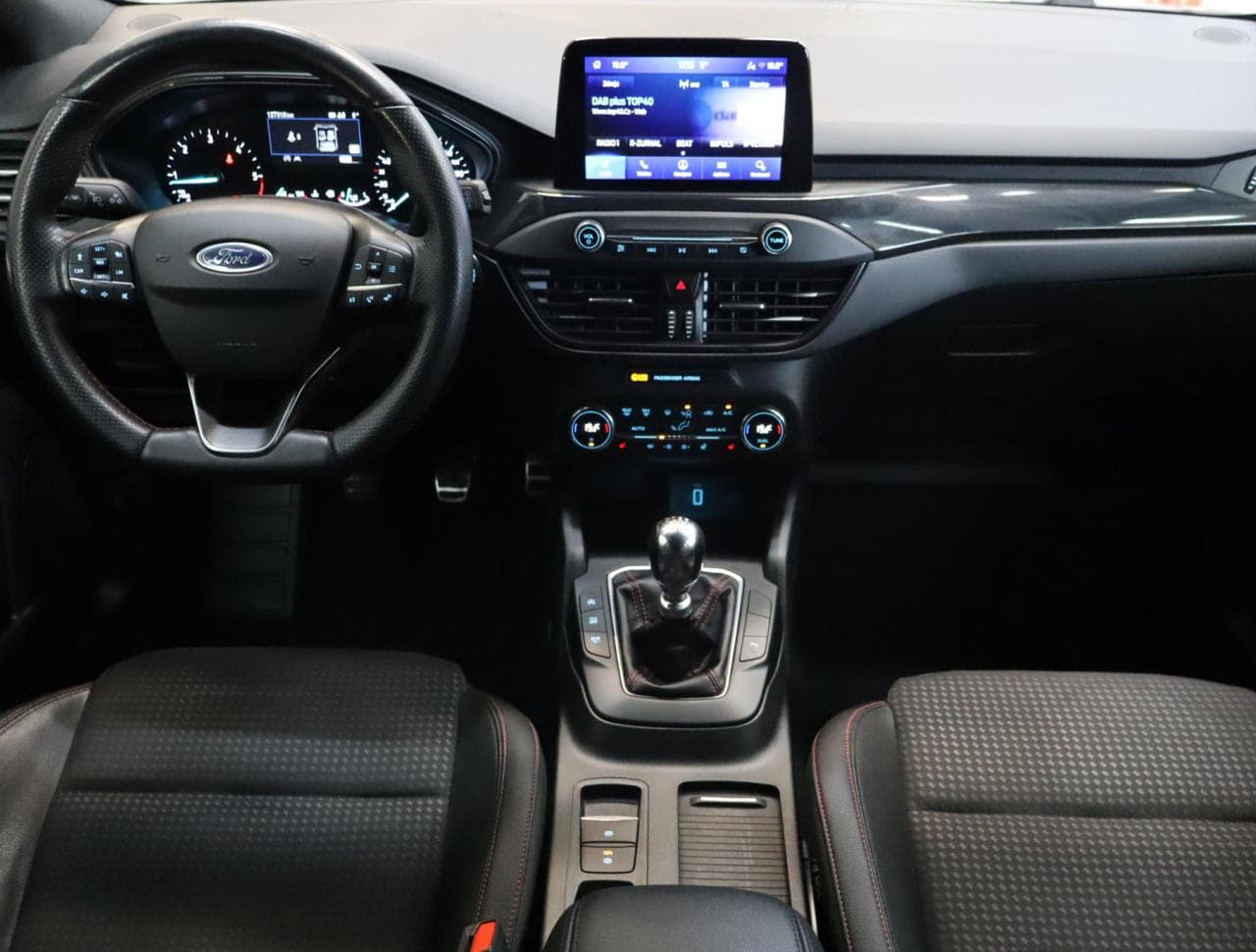 2020 Ford FOCUS - 10