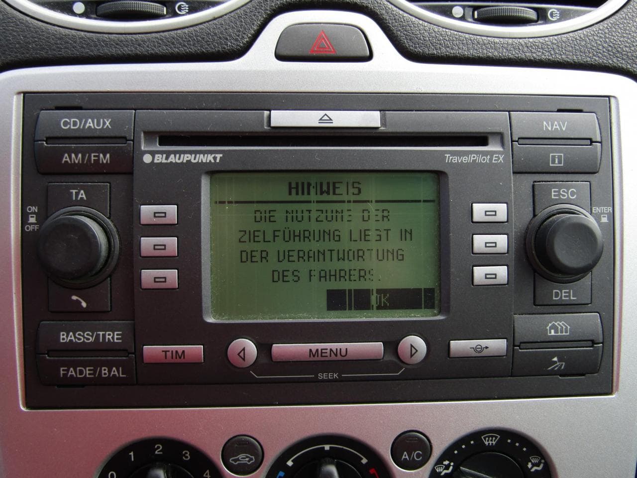 2006 Ford FOCUS - 14
