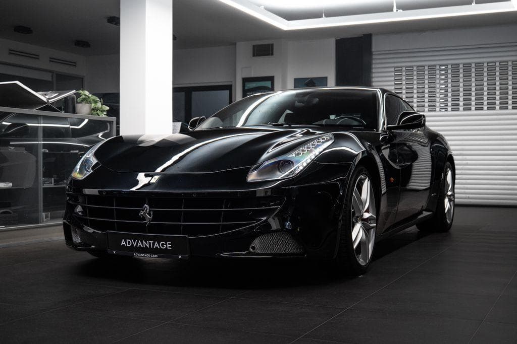 Ferrari FF V12 kupé